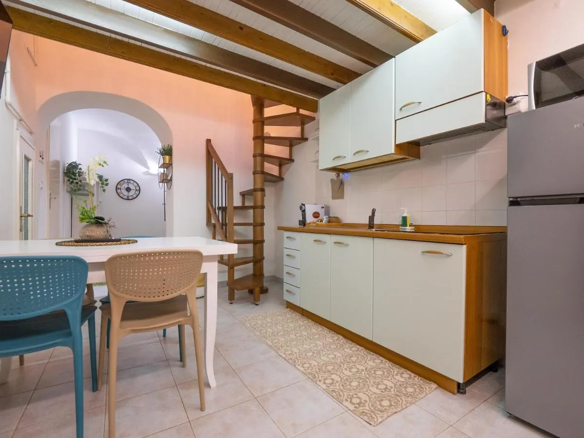 Casa Iryna Apartamento Pietra Ligure Itália