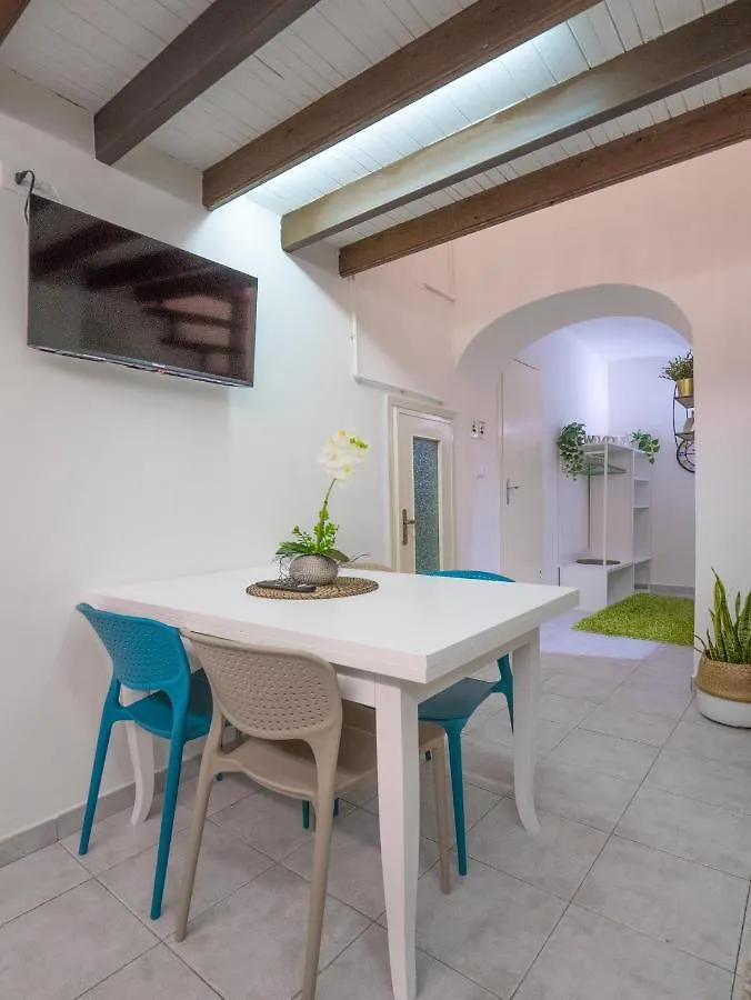 Casa Iryna Apartamento Pietra Ligure